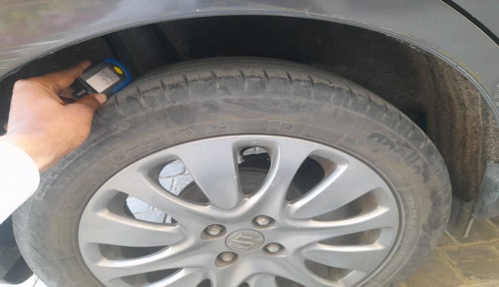 2016 Maruti Baleno ZETA PETROL 1.2, Petrol, Manual, 37,787 km, tyre