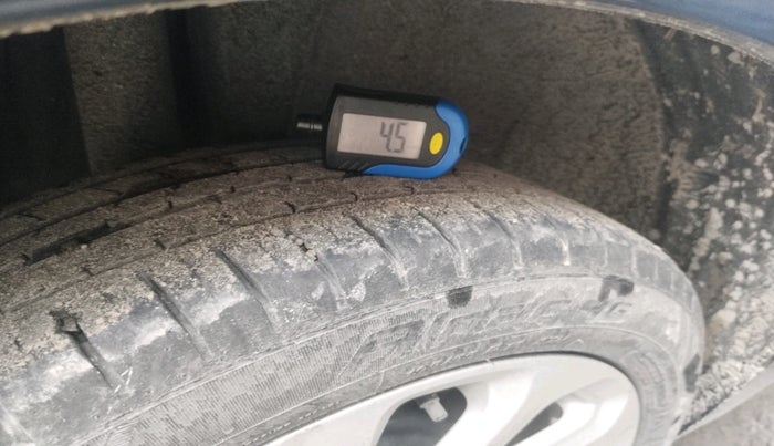 2022 Maruti Baleno ZETA PETROL 1.2, Petrol, Manual, 50,612 km, tyre