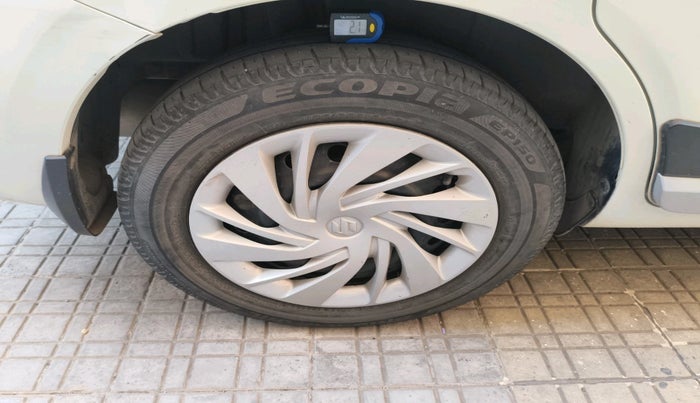 2021 Maruti Ertiga VXI CNG, CNG, Manual, 53,681 km, tyre