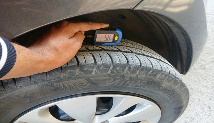 2016 Maruti Baleno DELTA DIESEL 1.3, Diesel, Manual, 74,834 km, tyre