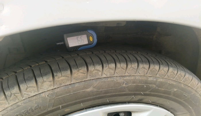 2012 Maruti Swift VDI, Diesel, Manual, 1,34,523 km, tyre