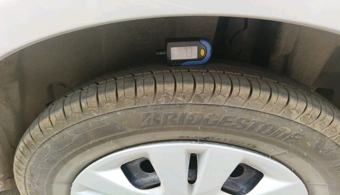 2012 Maruti Swift VDI, Diesel, Manual, 1,34,523 km, tyre