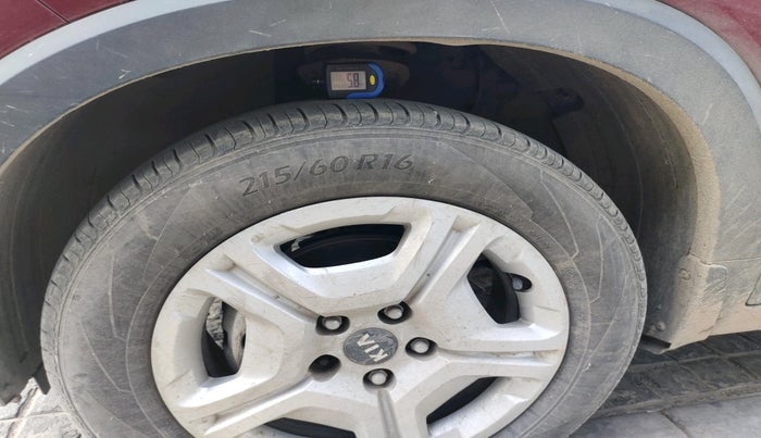 2021 KIA SONET HTK PLUS 1.0 IMT, Petrol, Manual, 87,395 km, tyre