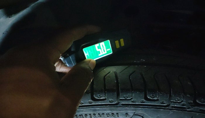 2016 Maruti Wagon R 1.0 VXI OPT, Petrol, Manual, 37,050 km, tyre