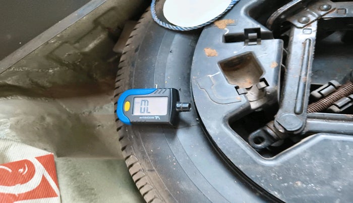 2012 Hyundai i10 MAGNA 1.2, Petrol, Manual, 57,013 km, tyre