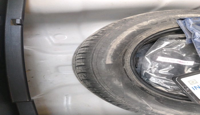 2022 Hyundai Verna SX (O) 1.5 CRDI, Diesel, Manual, 40,940 km, tyre