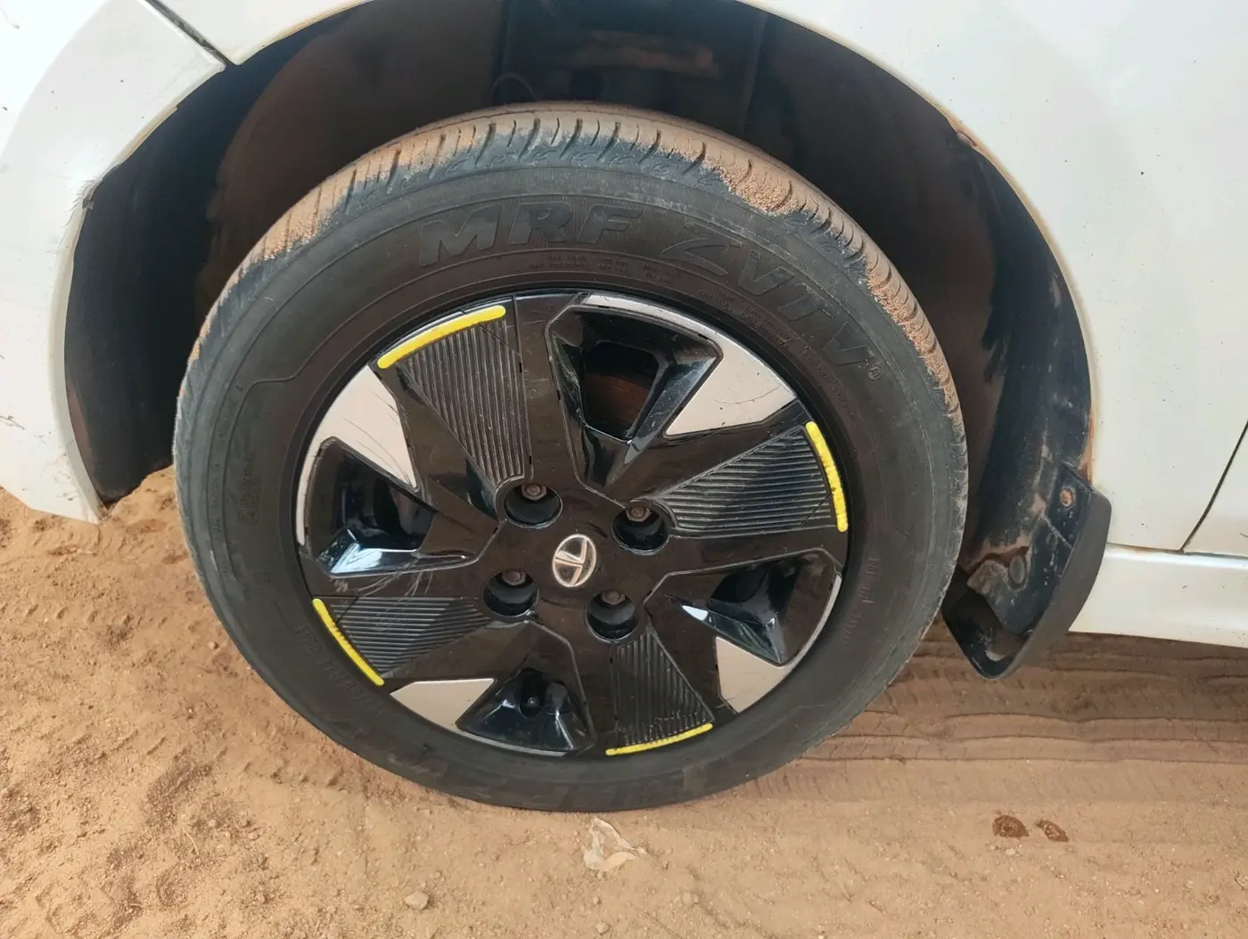 2023 Tata TIAGO EV XZ PLUS LONG RANGE, Electric, Automatic, 66,526 km, tyre
