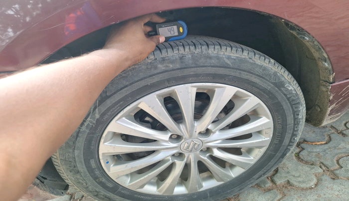 2014 Maruti Ciaz ZDI, Diesel, Manual, 1,00,272 km, tyre