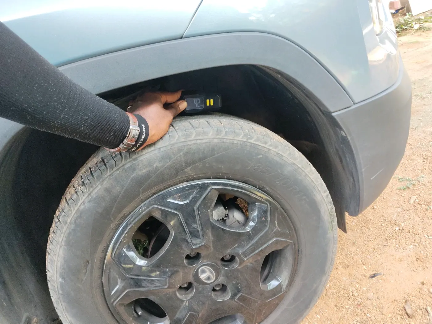2023 Tata PUNCH ACCOMPLISHED MT, Petrol, Manual, 34,441 km, tyre