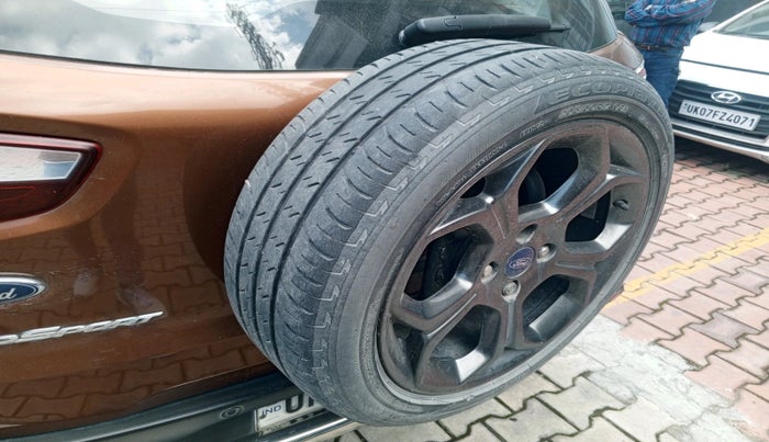 2019 Ford Ecosport TITANIUM 1.0L ECOBOOST SPORTS(SUNROOF), Petrol, Manual, 80,755 km, tyre