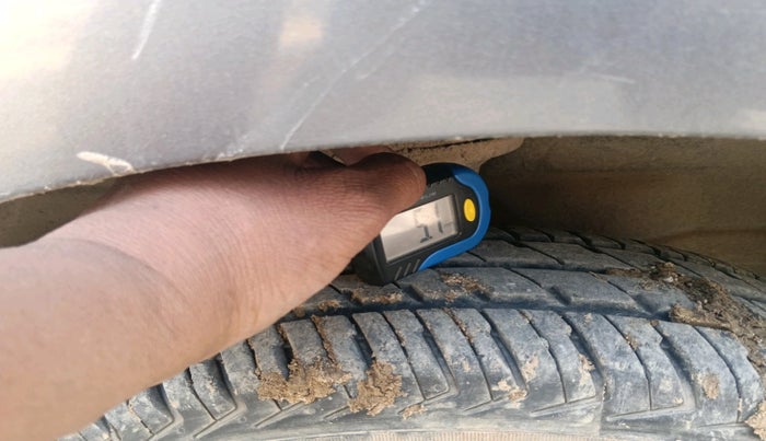 2016 Maruti Wagon R 1.0 LXI CNG, CNG, Manual, 67,983 km, tyre