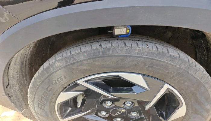 2024 KIA SONET HTK (O) 1.2 Petrol MT, Petrol, Manual, 13,746 km, tyre