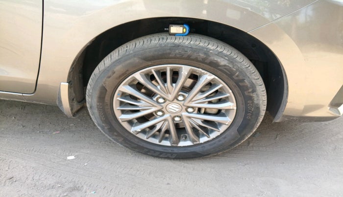 2019 Maruti Ertiga ZXI+ SHVS, Petrol, Manual, 92,361 km, tyre