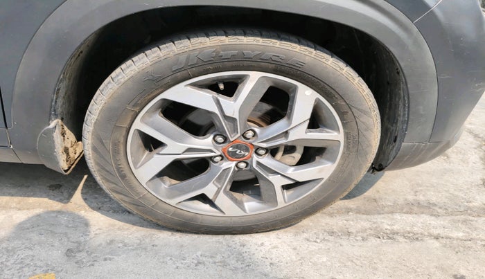 2021 KIA SELTOS X LINE 1.4 PETROL DCT, Petrol, Automatic, 39,184 km, tyre