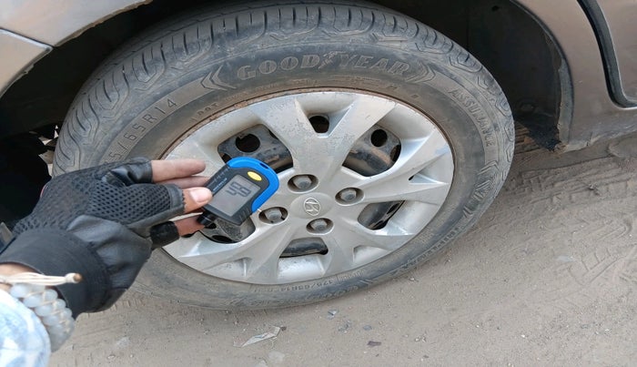 2012 Honda Brio S MT, Petrol, Manual, 65,278 km, tyre