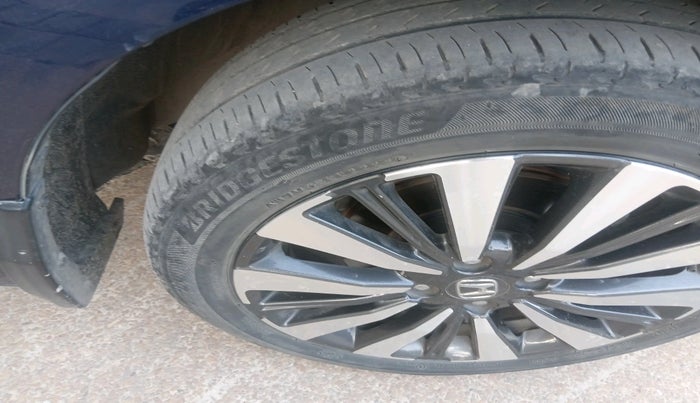 2024 Honda City 1.5L I-VTEC ZX CVT, Petrol, Automatic, 44,896 km, tyre