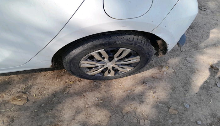 2017 Tata Tiago XT DIESEL, Diesel, Manual, 1,87,552 km, tyre