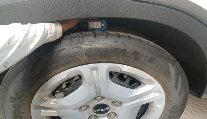 2022 KIA SONET HTK PLUS 1.2, Petrol, Manual, 47,110 km, tyre