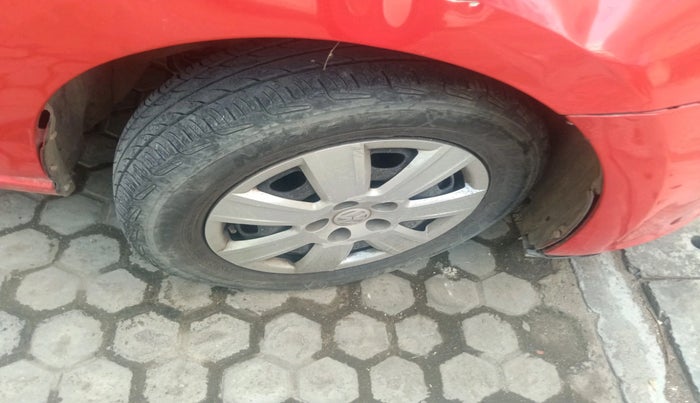 2012 Volkswagen Polo TRENDLINE 1.2L PETROL, Petrol, Manual, 97,114 km, tyre