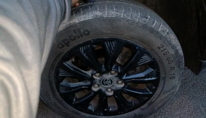 2020 Toyota URBAN CRUISER HIGH GRADE AT, Petrol, Automatic, 67,394 km, tyre