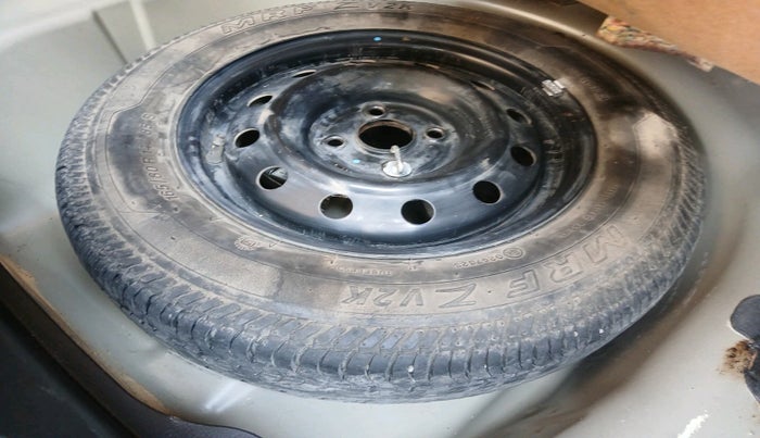 2014 Maruti Swift Dzire VXI, Petrol, Manual, 46,850 km, tyre