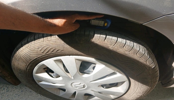 2014 Maruti Swift Dzire VXI, Petrol, Manual, 46,850 km, tyre