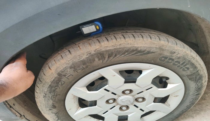 2024 Hyundai EXTER S (O) 1.2 MT, Petrol, Manual, 8,571 km, tyre