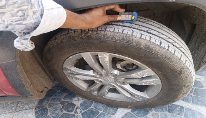 2017 Maruti Vitara Brezza ZDI PLUS DUAL TONE, Diesel, Manual, 1,04,458 km, tyre