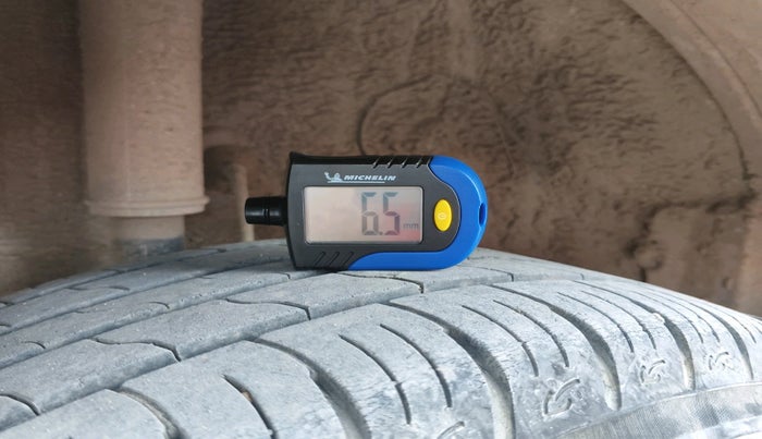 2022 Tata NEXON EV XZ PLUS LUX, Electric, Automatic, 44,662 km, tyre