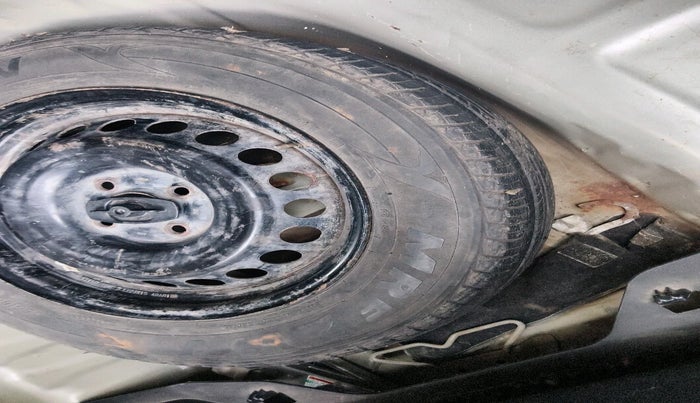 2017 Maruti Baleno DELTA CVT PETROL 1.2, Petrol, Automatic, 52,029 km, tyre