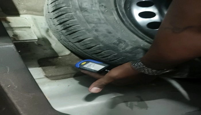 2016 Honda City 1.5L I-DTEC V, Diesel, Manual, 60,891 km, tyre