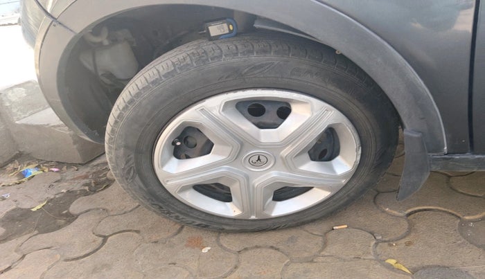 2019 Tata NEXON XM PETROL, Petrol, Manual, 61,576 km, tyre