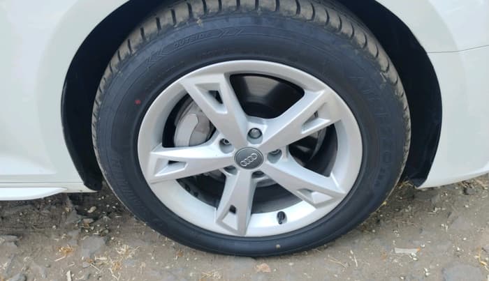 2018 Audi A4 35 TDI S LINE, Diesel, Automatic, 54,231 km, tyre