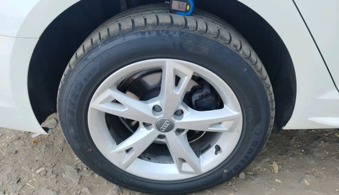 2018 Audi A4 35 TDI S LINE, Diesel, Automatic, 54,231 km, tyre