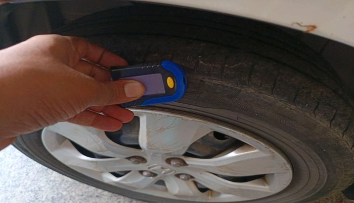 2014 Honda Mobilio 1.5L I-DTEC S, Diesel, Manual, 91,062 km, tyre