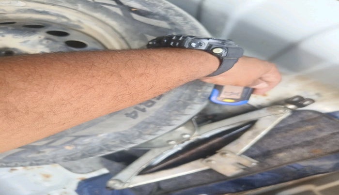 2014 Hyundai Xcent S 1.2, Petrol, Manual, 93,018 km, tyre