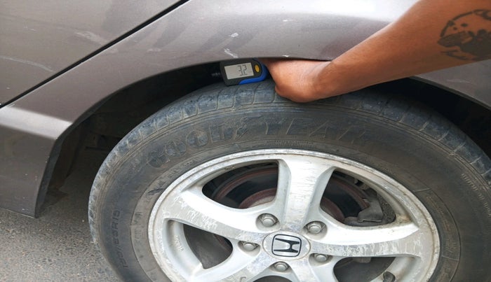 2012 Honda Civic 1.8L I-VTEC V AT, Petrol, Automatic, 92,001 km, tyre