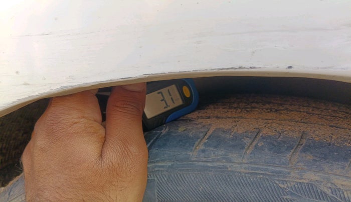 2011 Hyundai Verna FLUIDIC 1.6 CRDI SX, Diesel, Manual, 1,84,572 km, tyre