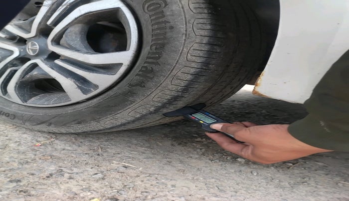 2022 Tata Tiago XT CNG, CNG, Manual, 81,840 km, tyre