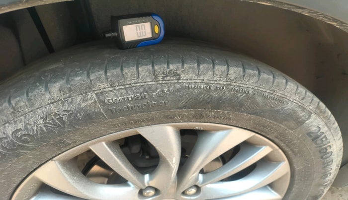 2017 Maruti S Cross ZETA 1.3, Diesel, Manual, 1,62,068 km, tyre