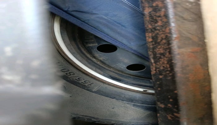 2010 Maruti A Star VXI, CNG, Manual, 1,29,321 km, tyre