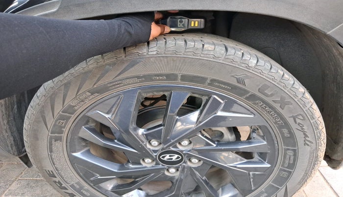 2022 Hyundai Creta SX (O) 1.5 Diesel AT Knight Edition, Diesel, Automatic, 93,602 km, tyre