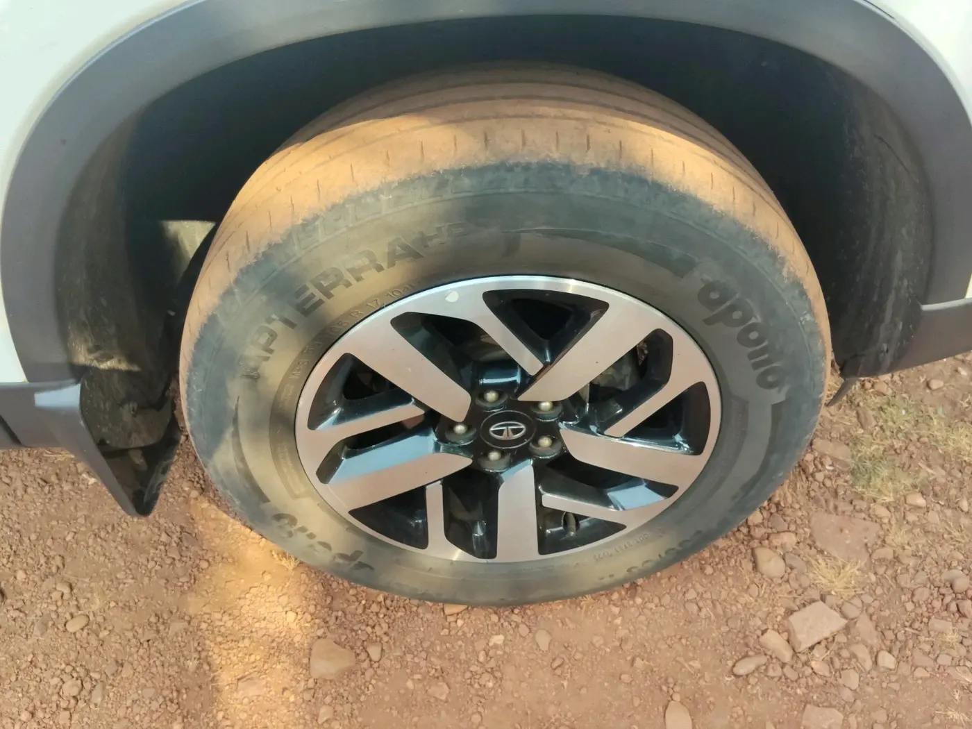 2023 Tata Harrier XZA PLUS O , Diesel, Automatic, 60,680 km, tyre