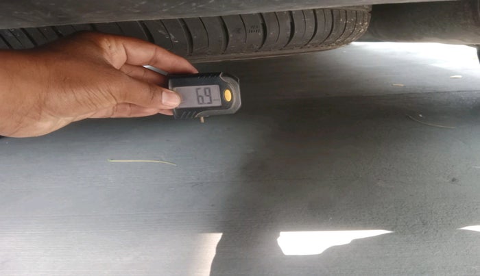 2025 KIA CARENS Premium (O) 1.5 Petrol 7 STR, Petrol, Manual, 9,165 km, tyre