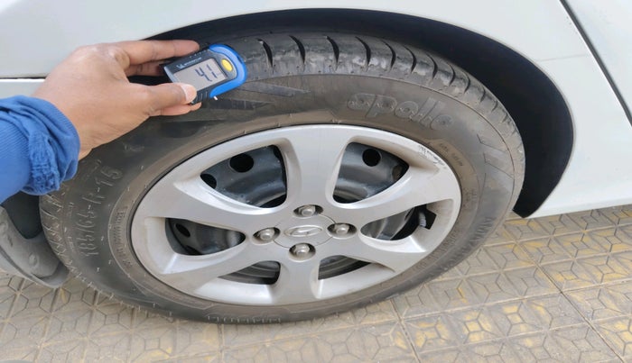 2013 Hyundai Verna FLUIDIC 1.6 VTVT EX, Petrol, Manual, 51,239 km, tyre