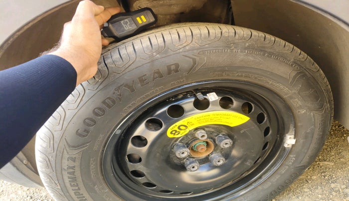 2021 Volkswagen TAIGUN TOPLINE 1.0 TSI AT, Petrol, Automatic, 43,817 km, tyre