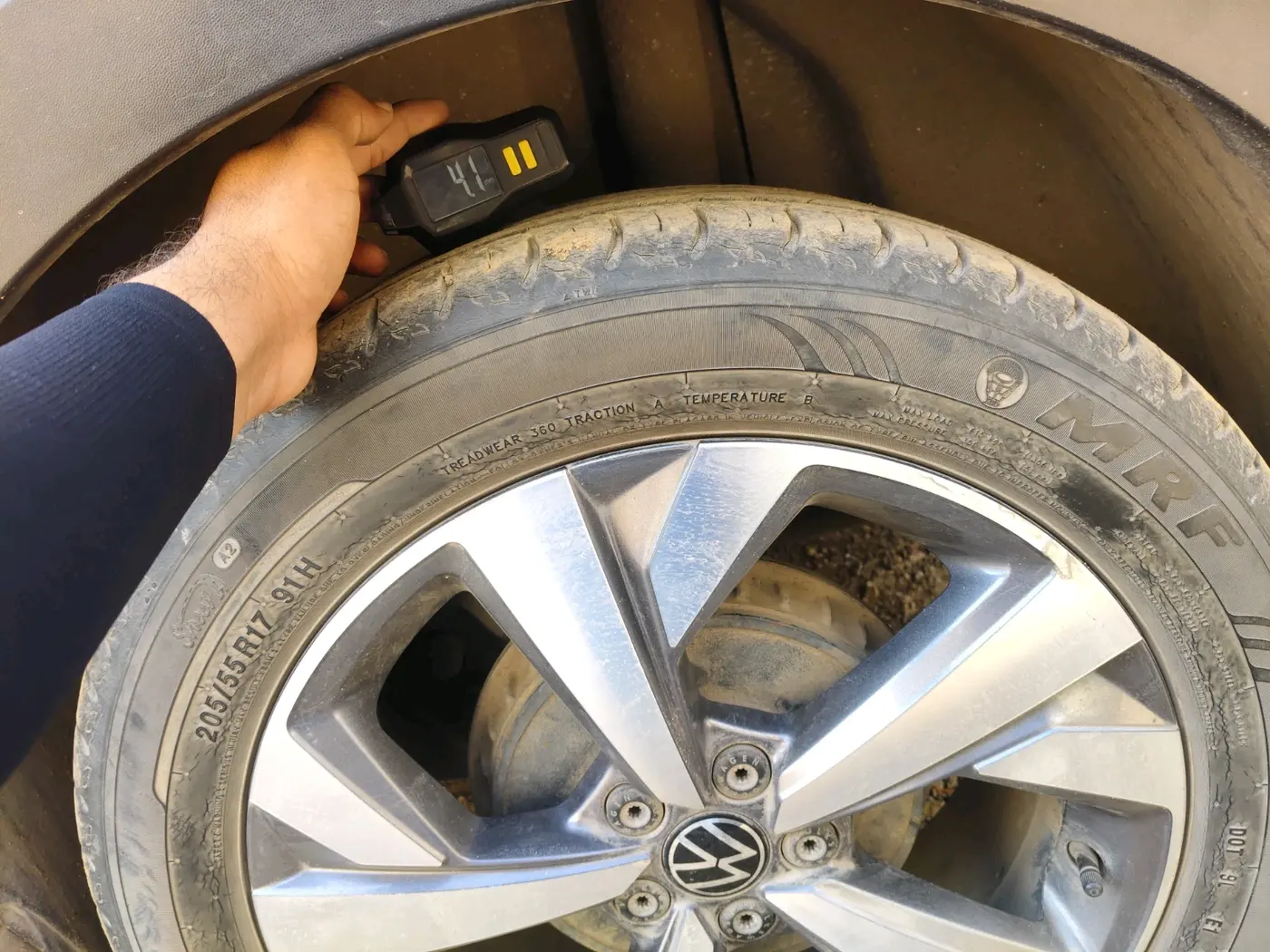 2021 Volkswagen TAIGUN TOPLINE 1.0 TSI AT, Petrol, Automatic, 43,817 km, tyre