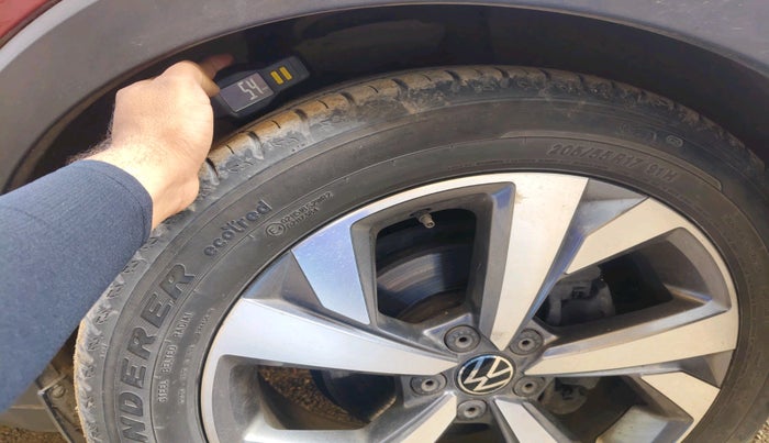 2021 Volkswagen TAIGUN TOPLINE 1.0 TSI AT, Petrol, Automatic, 43,817 km, tyre