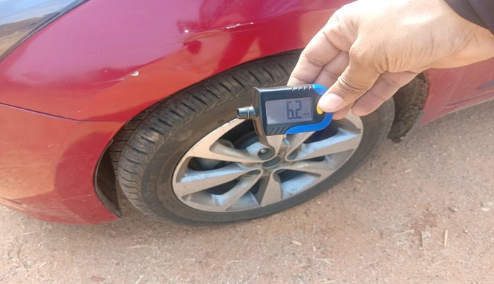 2016 Hyundai Elite i20 ASTA 1.4 CRDI (O), Diesel, Manual, 1,29,692 km, tyre