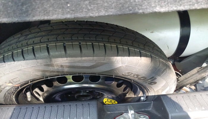 2023 Toyota Glanza G E-CNG, CNG, Manual, 22,738 km, tyre